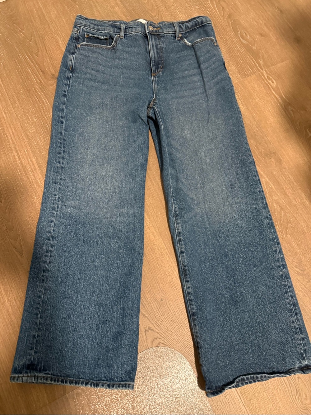LOFT Wide-Leg Jeans in Medium Blue Wash